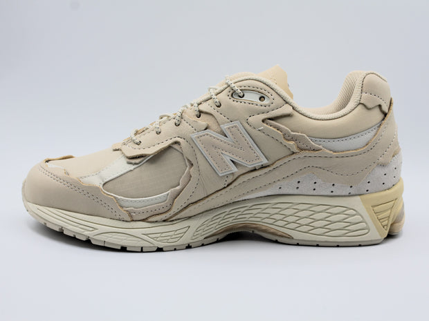 Sneakers New Balance Lifestyle M2002RDQ Sandstone