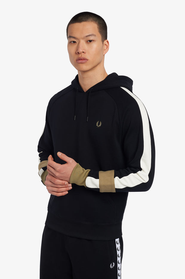Fred Perry Bold Tipped Sweatshirt